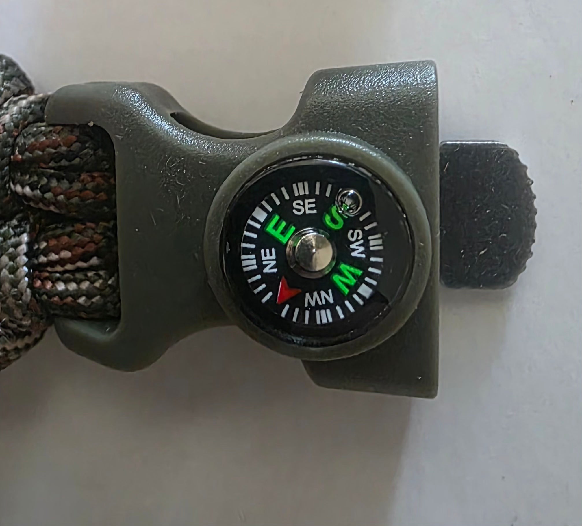 Cobra knot with survival clasp